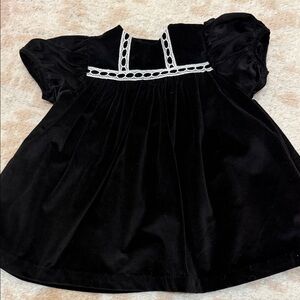 The Beaufort Bonnet Company Black Cotton Garment